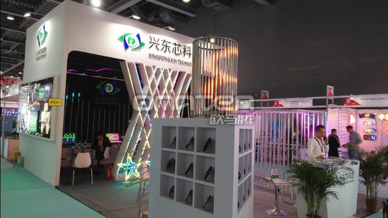 灯箱制作哪个牌子好