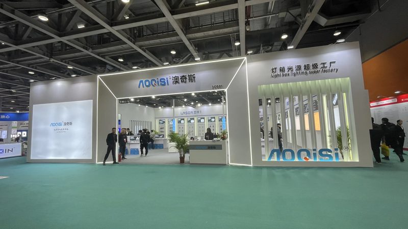 商业广告设计与传统平面设计的异同解析